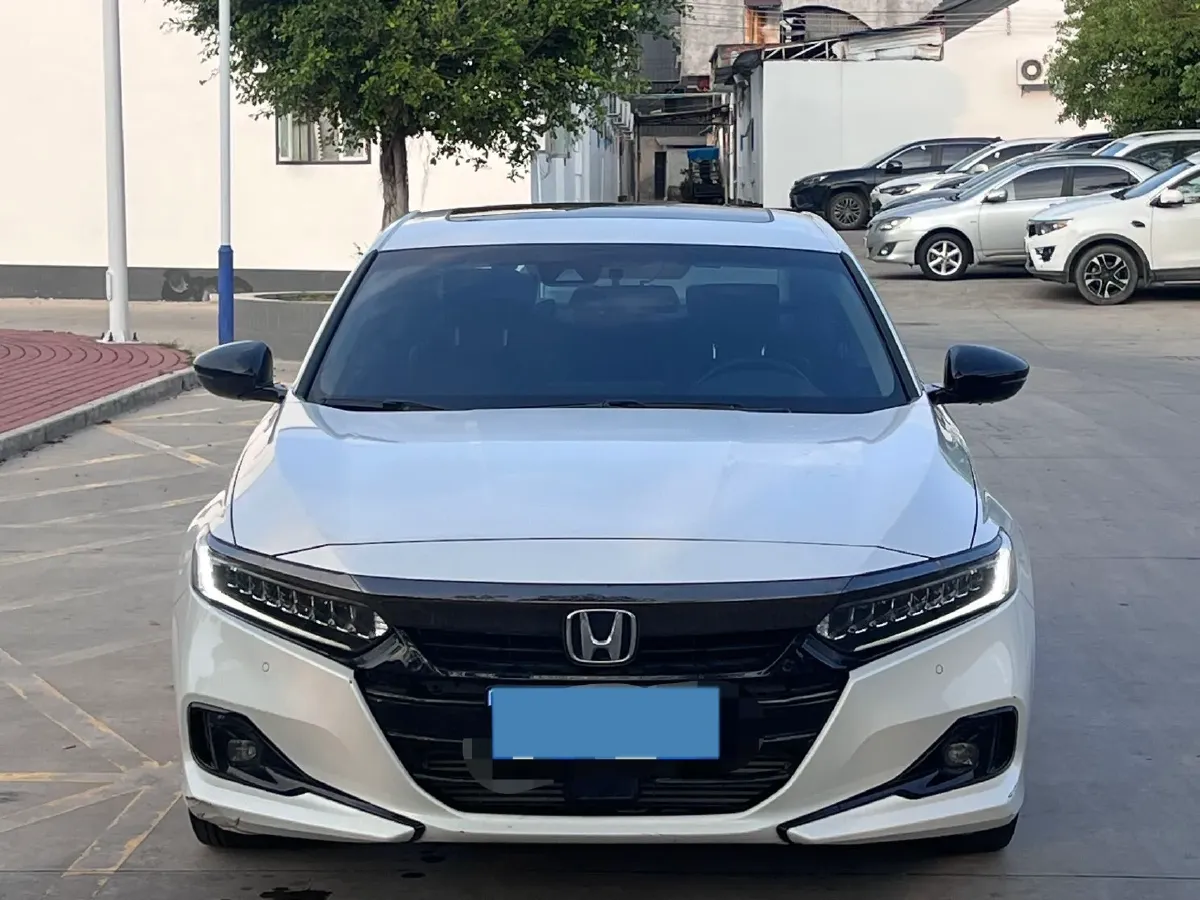 2022 Honda Accord 1.5T 194HP L4 CVT,autocango,china used car exporter,china ev exporter,chinese used car exporter,chinese used ev exporter