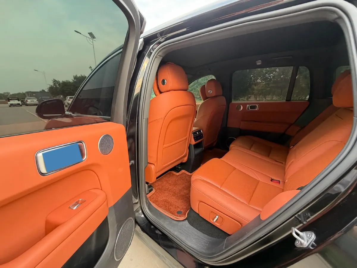 2024 Li L6 Range Extended 154HP L4 REEV 36.8KWH,autocango,china used car exporter,china ev exporter,chinese used car exporter,chinese used ev exporter