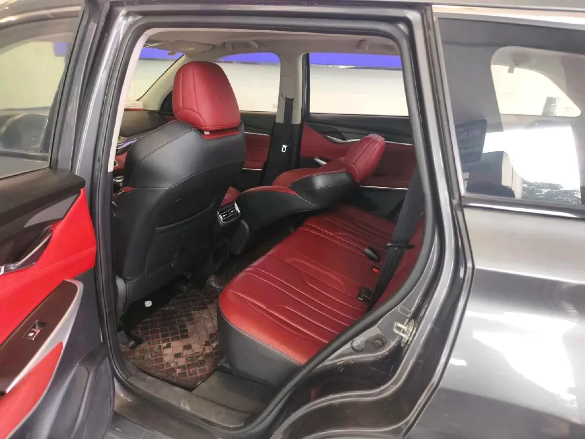 2021 ChangAn CS75 Plus 1.5T 178HP L4 6AT,autocango,china used car exporter,china ev exporter,chinese used car exporter,chinese used ev exporter