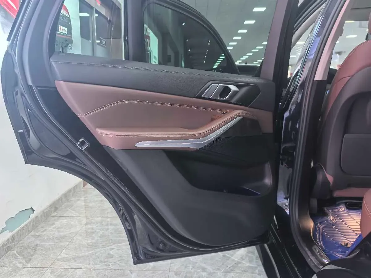 2021 BMW X5 2.0T 265HP L4 8AT,autocango,china used car exporter,china ev exporter,chinese used car exporter,chinese used ev exporter