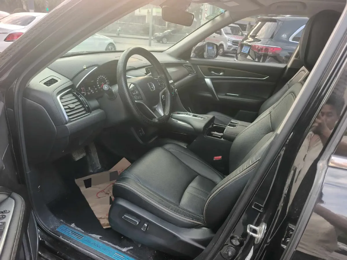 2020 Honda Avancier 2.0T 272HP L4 9AT,autocango,china used car exporter,china ev exporter,chinese used car exporter,chinese used ev exporter