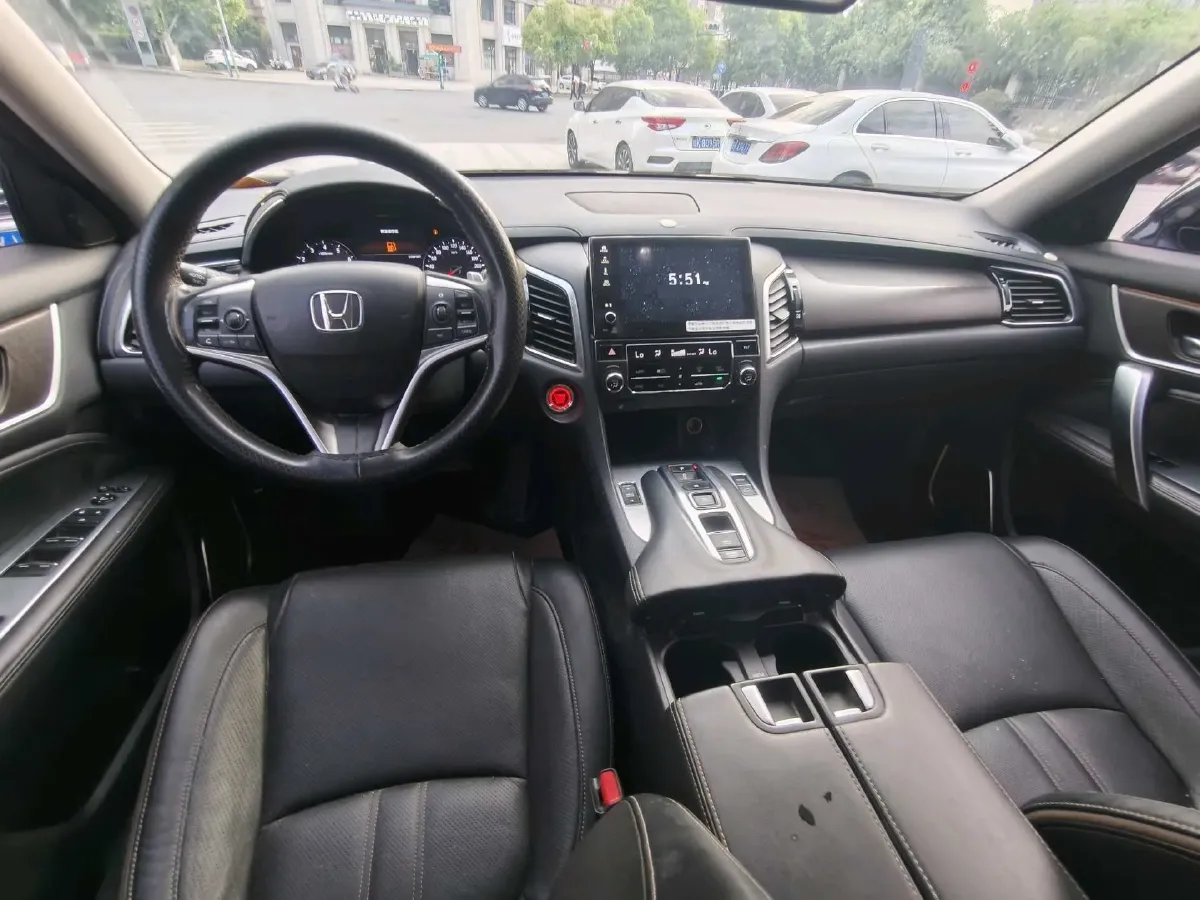 2020 Honda Avancier 2.0T 272HP L4 9AT,autocango,china used car exporter,china ev exporter,chinese used car exporter,chinese used ev exporter