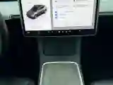 2022 Tesla Model Y BEV 60KWH