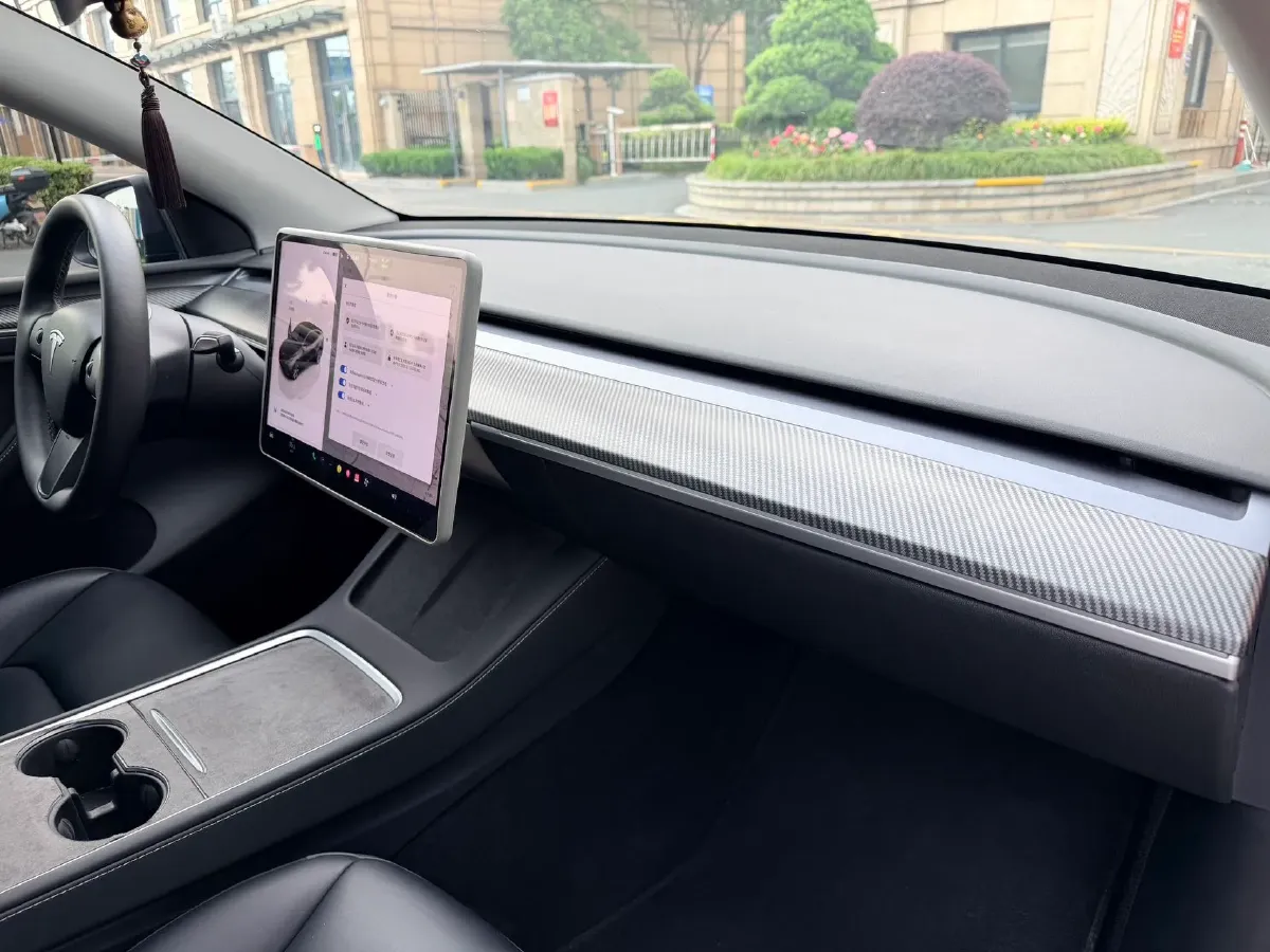 2022 Tesla Model Y BEV 60KWH,autocango,china used car exporter,china ev exporter,chinese used car exporter,chinese used ev exporter