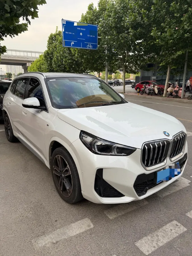 2024 BMW X1 2.0T 204HP L4 7DCT,autocango,china used car exporter,china ev exporter,chinese used car exporter,chinese used ev exporter