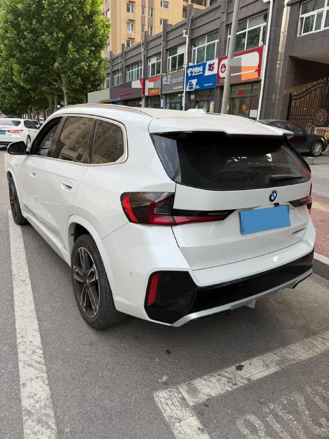2024 BMW X1 2.0T 204HP L4 7DCT,autocango,china used car exporter,china ev exporter,chinese used car exporter,chinese used ev exporter