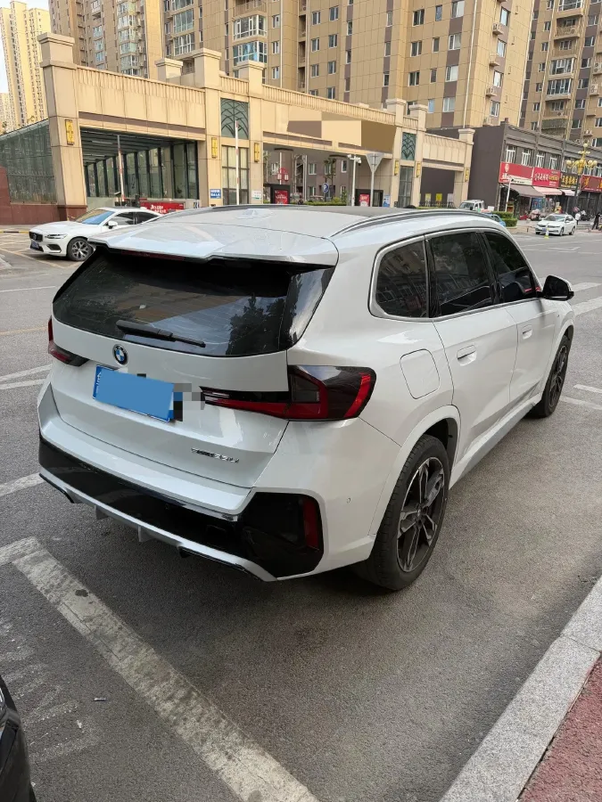 2024 BMW X1 2.0T 204HP L4 7DCT,autocango,china used car exporter,china ev exporter,chinese used car exporter,chinese used ev exporter