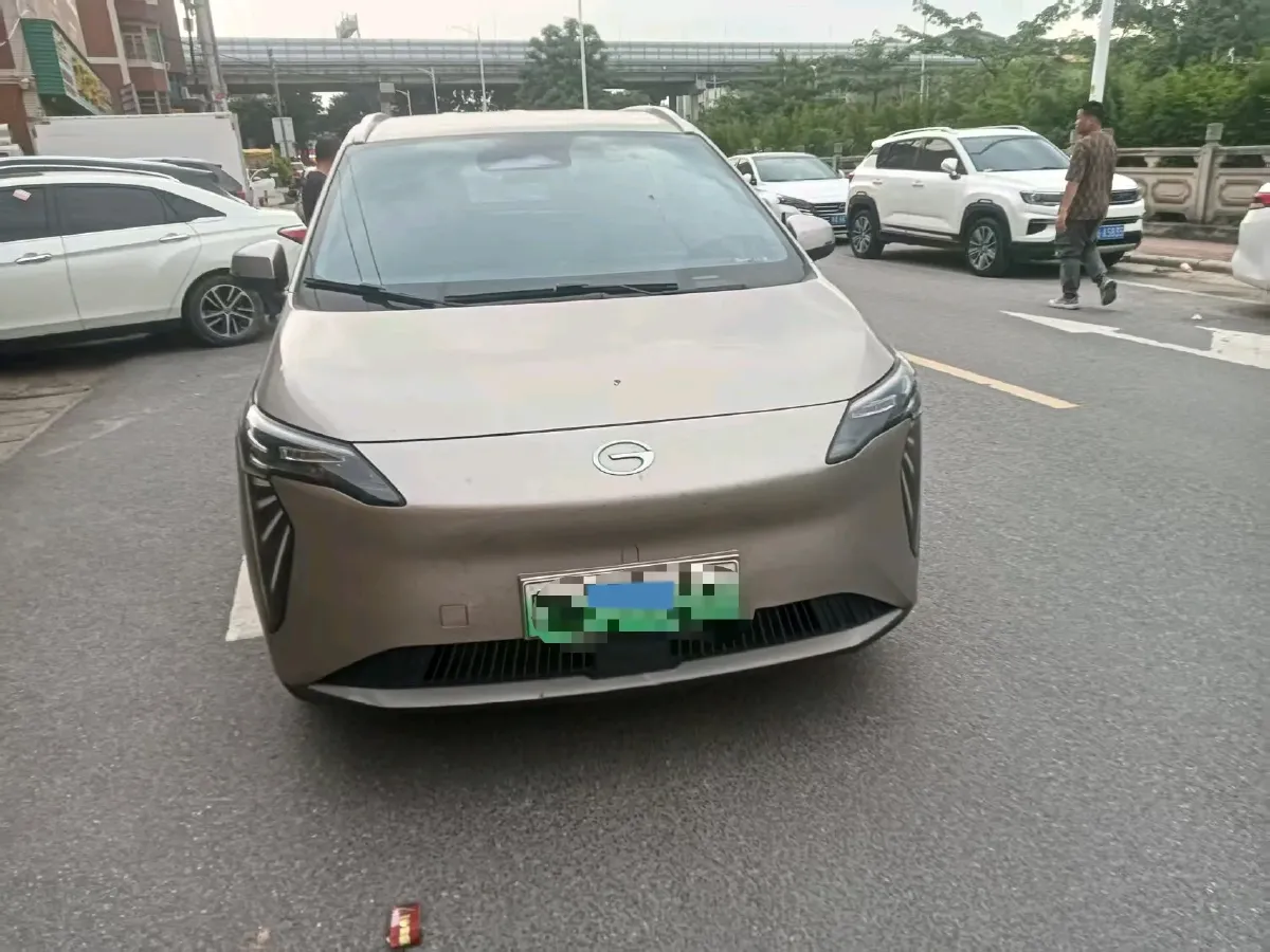 2024 Leapmotor C11 1.5L 95HP L4 REEV 43.74KWH,autocango,china used car exporter,china ev exporter,chinese used car exporter,chinese used ev exporter