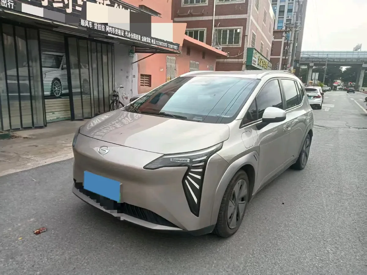 2024 Leapmotor C11 1.5L 95HP L4 REEV 43.74KWH,autocango,china used car exporter,china ev exporter,chinese used car exporter,chinese used ev exporter
