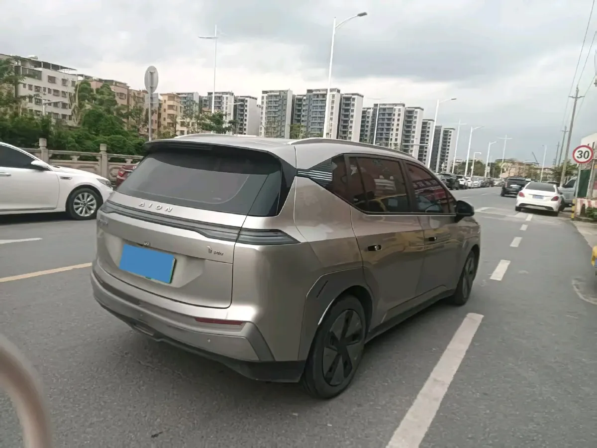 2024 Leapmotor C11 1.5L 95HP L4 REEV 43.74KWH,autocango,china used car exporter,china ev exporter,chinese used car exporter,chinese used ev exporter