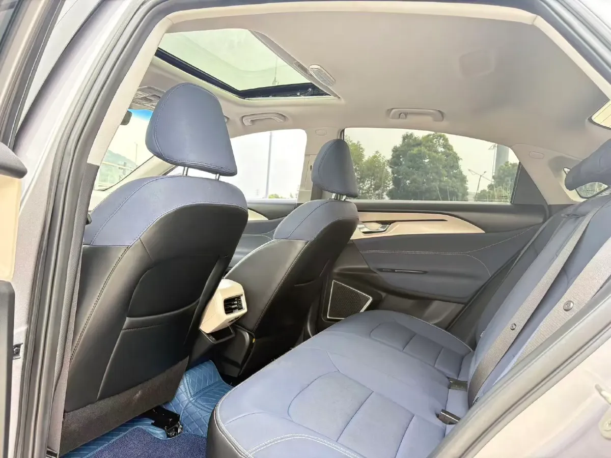 2022 Geometry G6 BEV 53KWH,autocango,china used car exporter,china ev exporter,chinese used car exporter,chinese used ev exporter