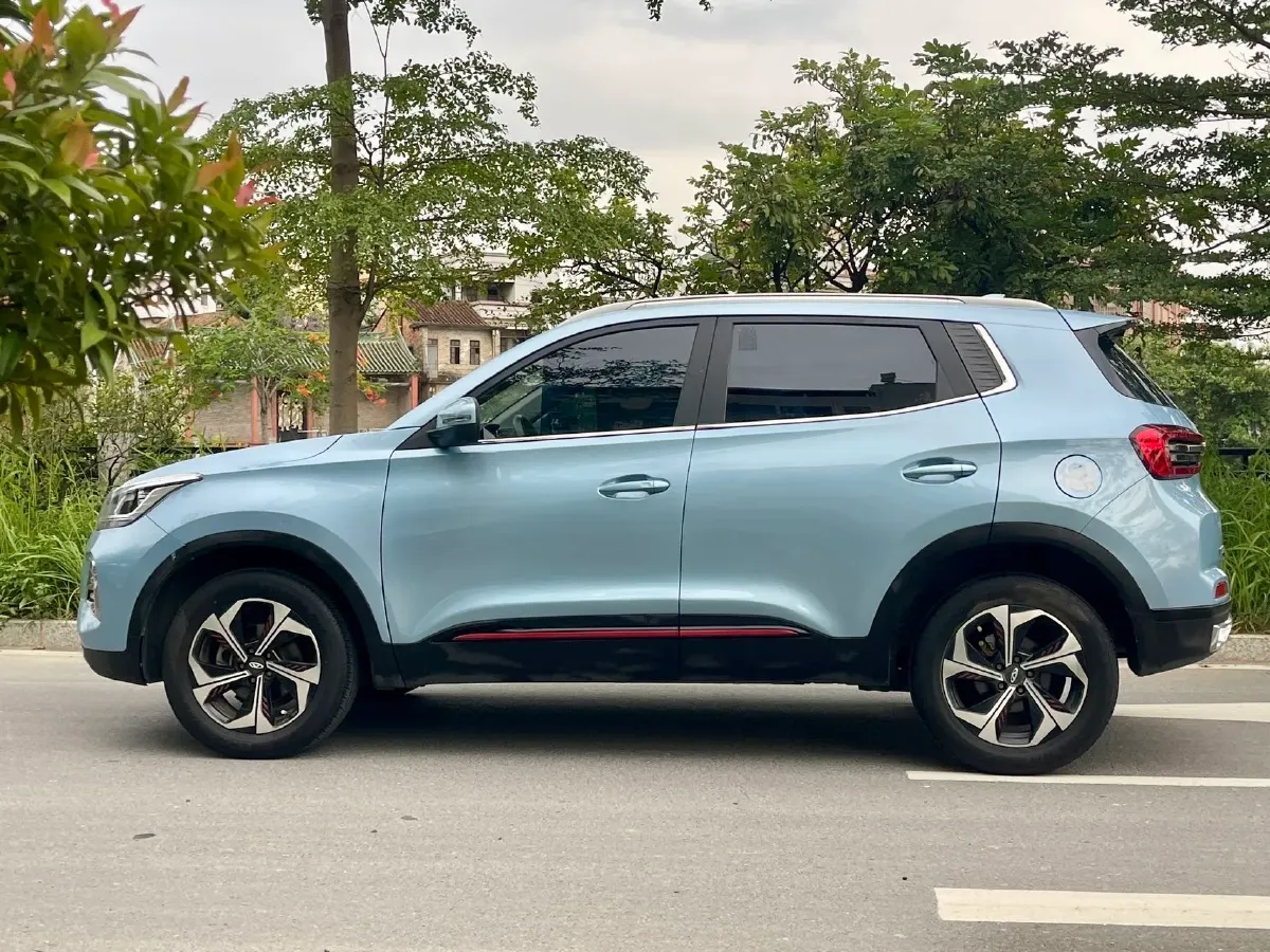 2022 Chery Tiggo 5x 1.5L 116HP L4 CVT,autocango,china used car exporter,china ev exporter,chinese used car exporter,chinese used ev exporter