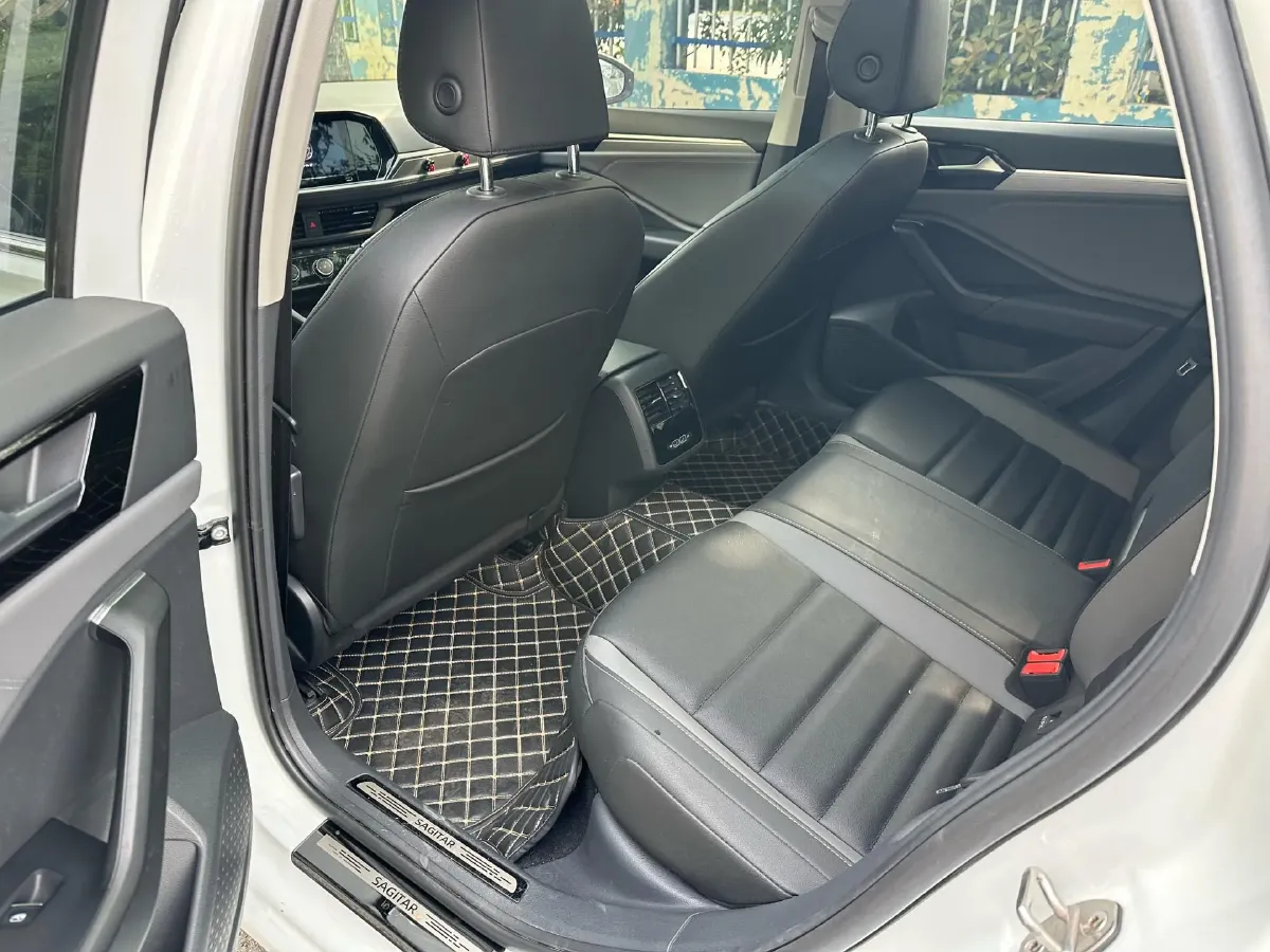 2018 JMC YuSheng S350 2.0T 141HP L4 6AT,autocango,china used car exporter,china ev exporter,chinese used car exporter,chinese used ev exporter
