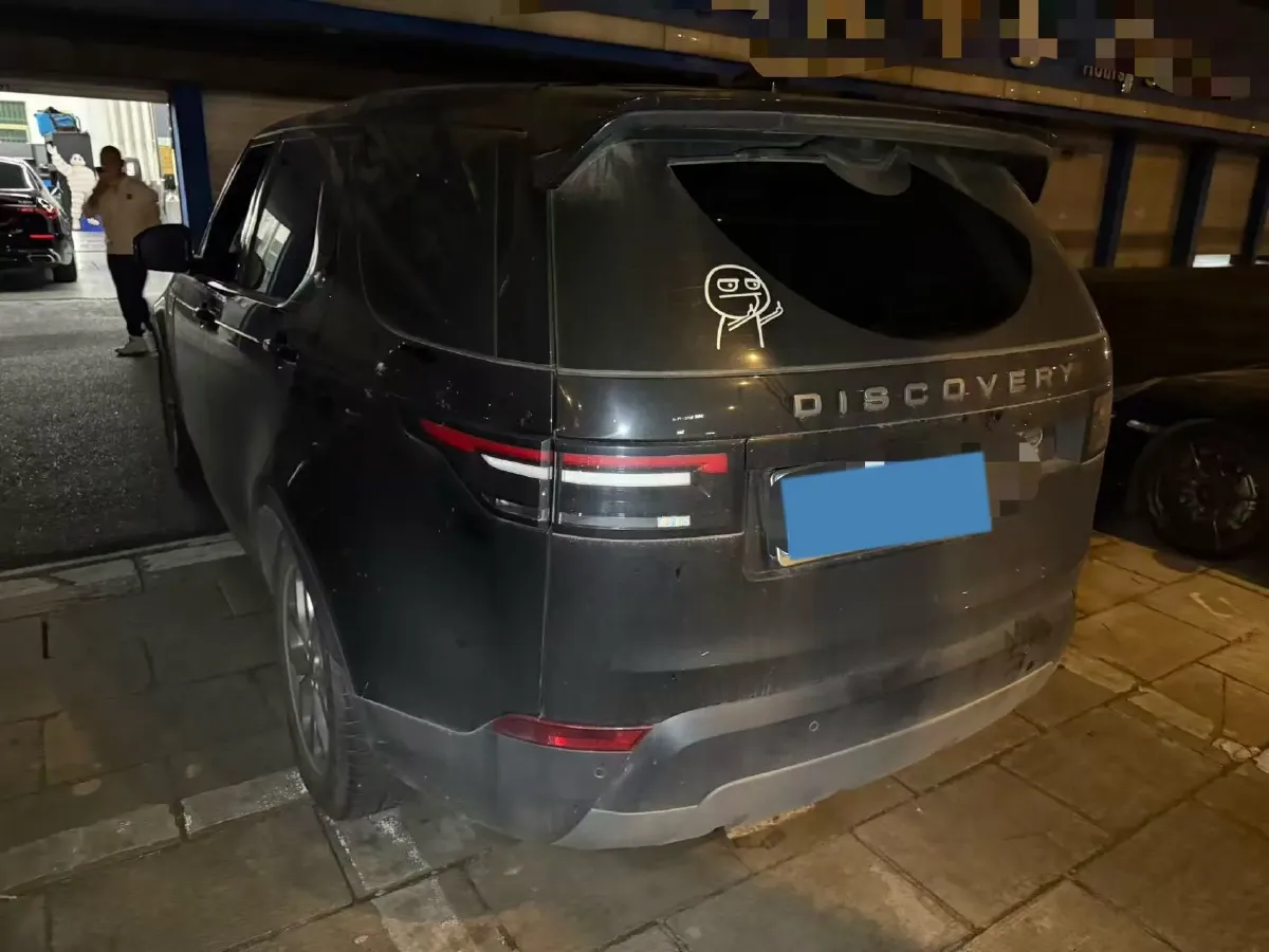 2018 Land Rover Discovery 3.0T 340HP V6 8AT,autocango,china used car exporter,china ev exporter,chinese used car exporter,chinese used ev exporter