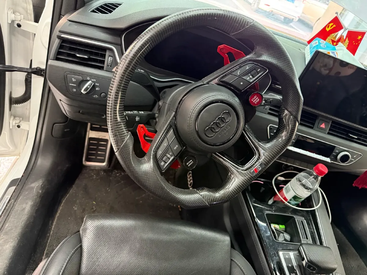 2024 Audi A4L 2.0T 190HP L4 7DCT,autocango,china used car exporter,china ev exporter,chinese used car exporter,chinese used ev exporter