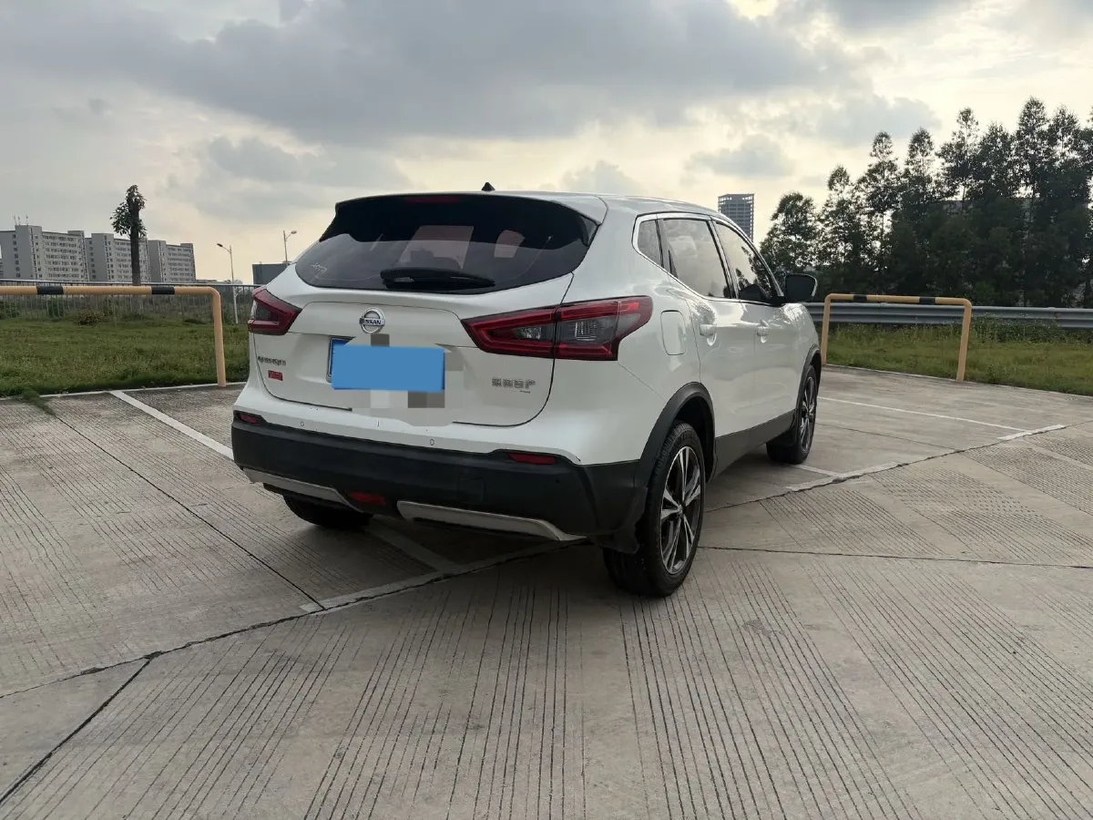2021 Nissan Qashqai 2.0L 151HP L4 CVT,autocango,china used car exporter,china ev exporter,chinese used car exporter,chinese used ev exporter