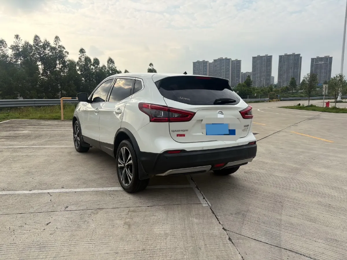 2021 Nissan Qashqai 2.0L 151HP L4 CVT,autocango,china used car exporter,china ev exporter,chinese used car exporter,chinese used ev exporter