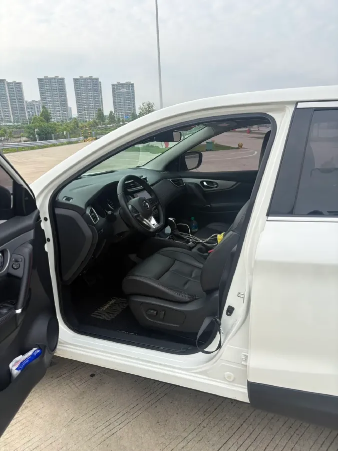 2021 Nissan Qashqai 2.0L 151HP L4 CVT,autocango,china used car exporter,china ev exporter,chinese used car exporter,chinese used ev exporter