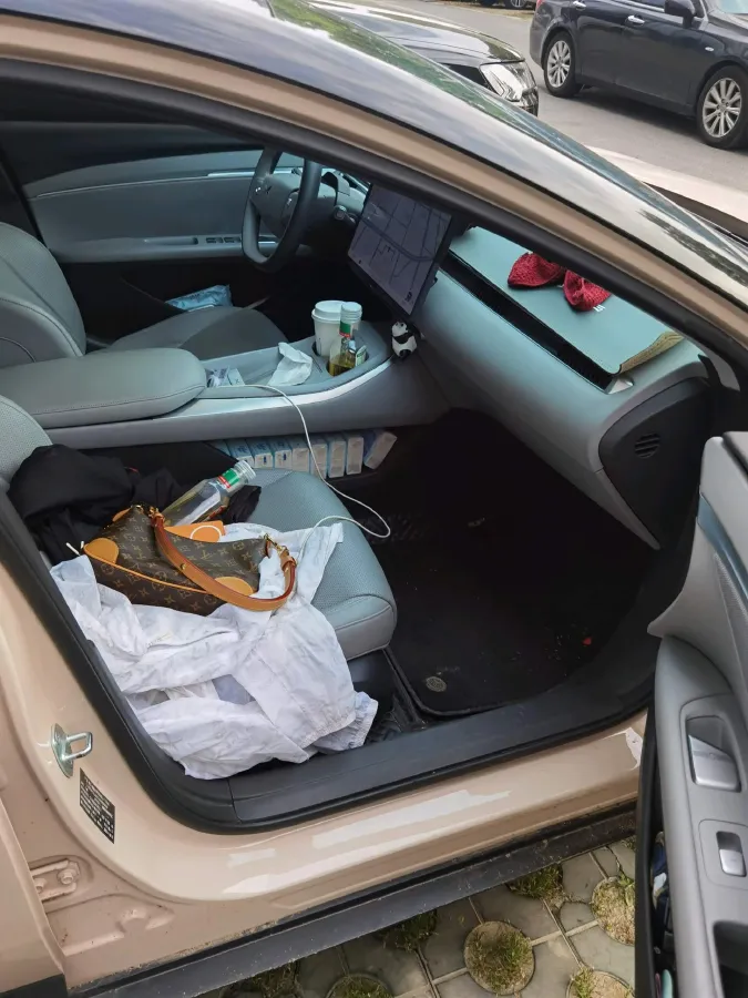 2024 Xpeng MONA M03 BEV 62.2KWH,autocango,china used car exporter,china ev exporter,chinese used car exporter,chinese used ev exporter