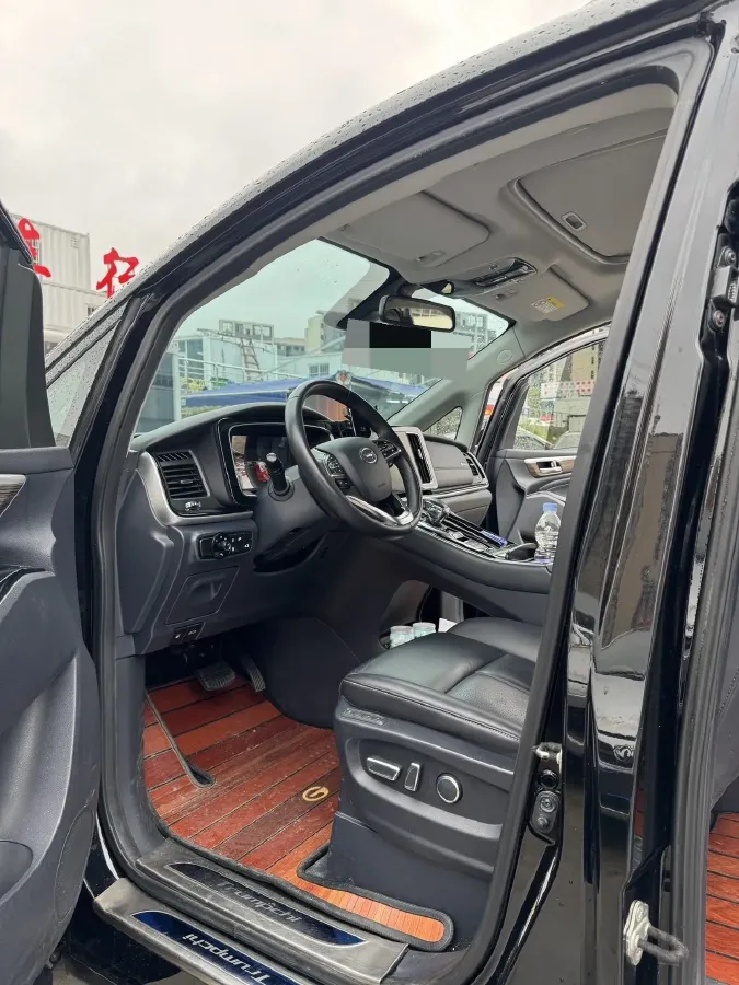 2021 GAC Trumpchi M8 2.0T 252HP L4 8AT,autocango,china used car exporter,china ev exporter,chinese used car exporter,chinese used ev exporter