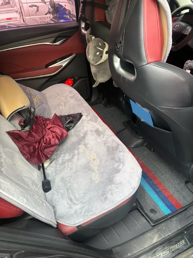 2020 ChangAn CS75 Plus 2.0T 233HP L4 8AT,autocango,china used car exporter,china ev exporter,chinese used car exporter,chinese used ev exporter