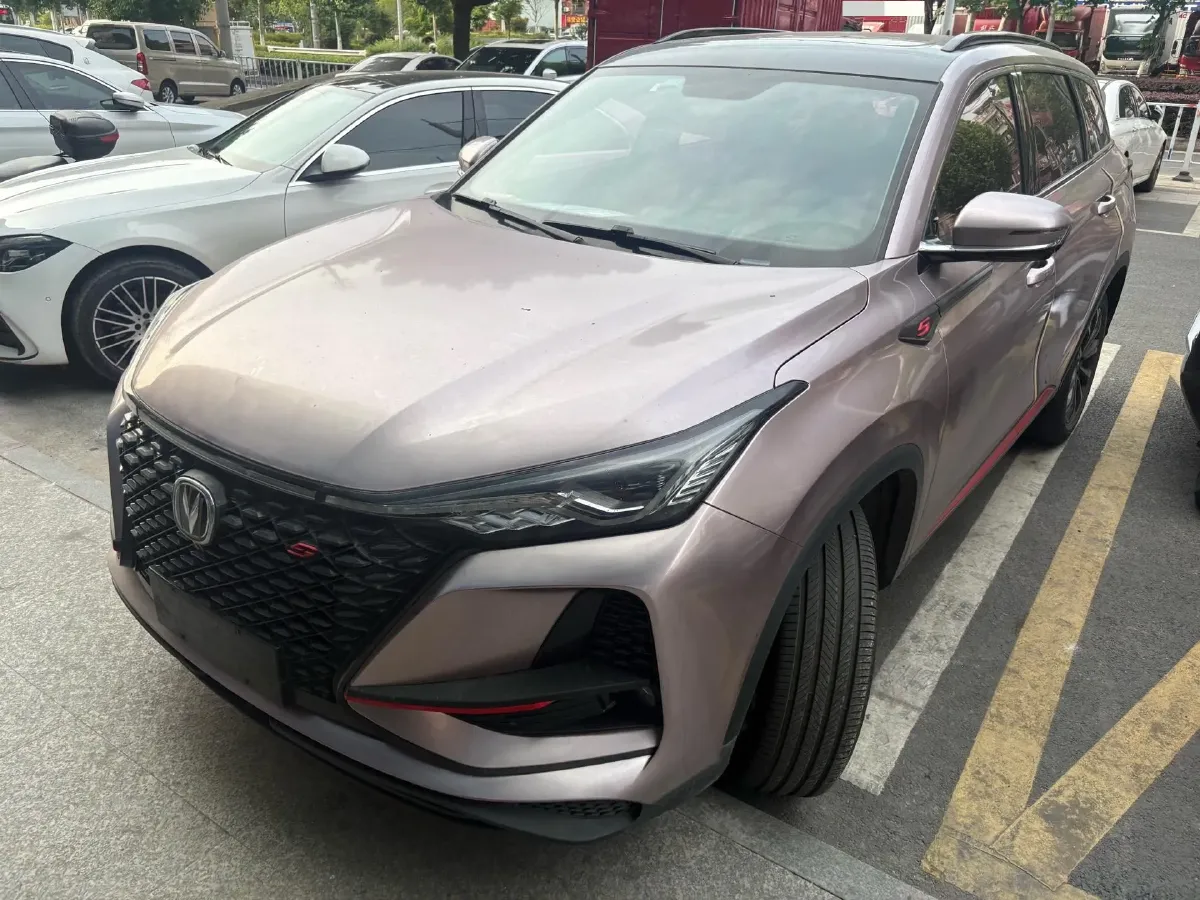 2020 ChangAn CS75 Plus 2.0T 233HP L4 8AT,autocango,china used car exporter,china ev exporter,chinese used car exporter,chinese used ev exporter