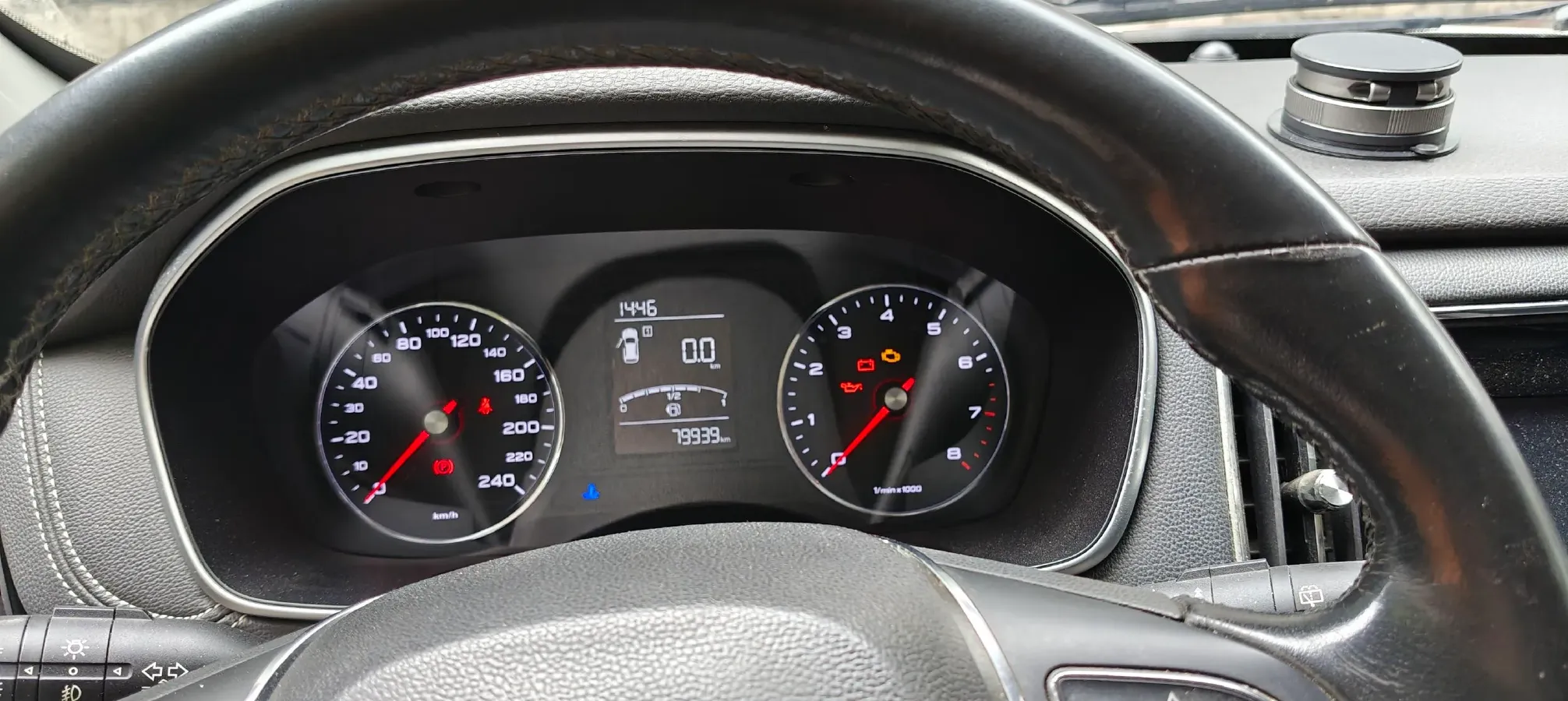2018 Roewe RX5 1.5T 169HP L4 7DCT,autocango,china used car exporter,china ev exporter,chinese used car exporter,chinese used ev exporter