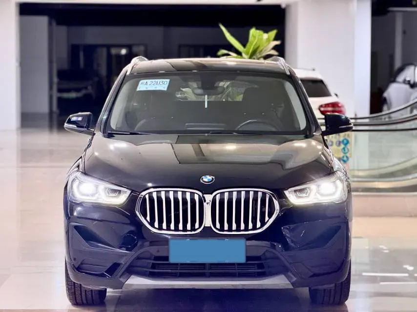 2021 BMW X1 2.0T 192HP L4 7DCT,autocango,china used car exporter,china ev exporter,chinese used car exporter,chinese used ev exporter