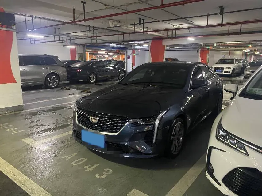 2021 Cadillac CT4 2.0T 237HP L4 8AT,autocango,china used car exporter,china ev exporter,chinese used car exporter,chinese used ev exporter