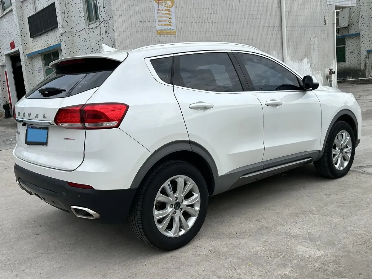 2018 Haval H4 1.5T 169HP L4 7DCT,autocango,china used car exporter,china ev exporter,chinese used car exporter,chinese used ev exporter