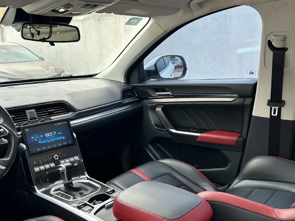2018 Haval H4 1.5T 169HP L4 7DCT,autocango,china used car exporter,china ev exporter,chinese used car exporter,chinese used ev exporter