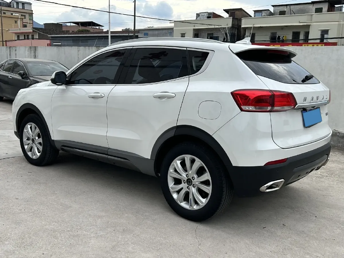 2018 Haval H4 1.5T 169HP L4 7DCT,autocango,china used car exporter,china ev exporter,chinese used car exporter,chinese used ev exporter