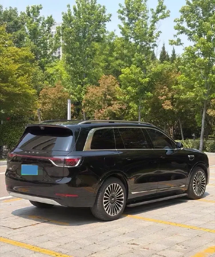 2025 AITO AITO M9 REEV 160HP REEV,autocango,china used car exporter,china ev exporter,chinese used car exporter,chinese used ev exporter