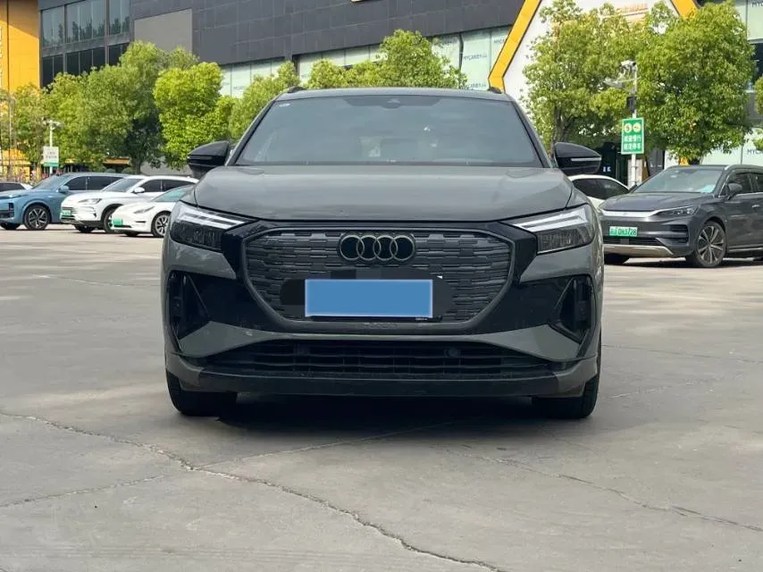 2024 Audi Q4 e-tron BEV 84.8KWH,autocango,china used car exporter,china ev exporter,chinese used car exporter,chinese used ev exporter