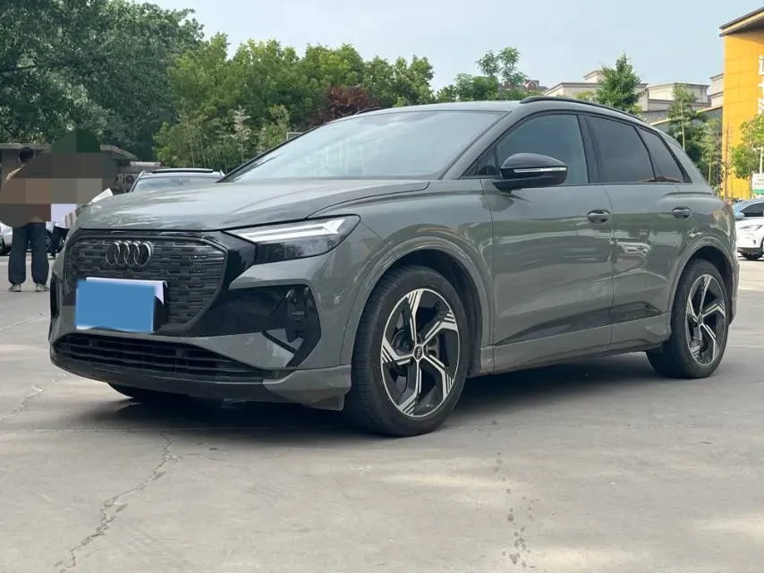 2024 Audi Q4 e-tron BEV 84.8KWH,autocango,china used car exporter,china ev exporter,chinese used car exporter,chinese used ev exporter