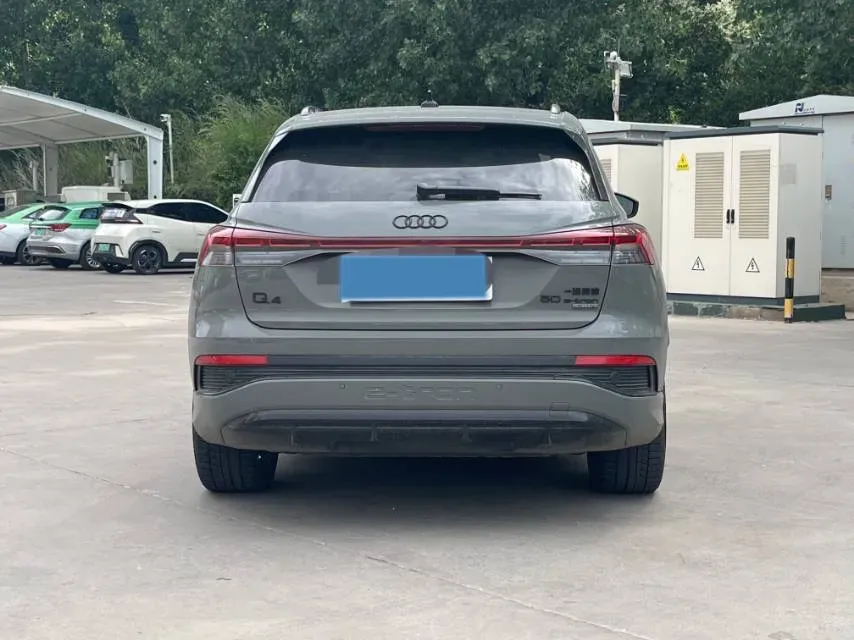 2024 Audi Q4 e-tron BEV 84.8KWH,autocango,china used car exporter,china ev exporter,chinese used car exporter,chinese used ev exporter