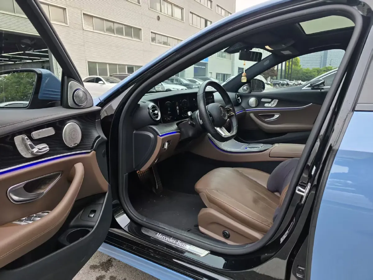 2022 Mercedes-Benz E Class 2.0T 258HP L4 9AT,autocango,china used car exporter,china ev exporter,chinese used car exporter,chinese used ev exporter