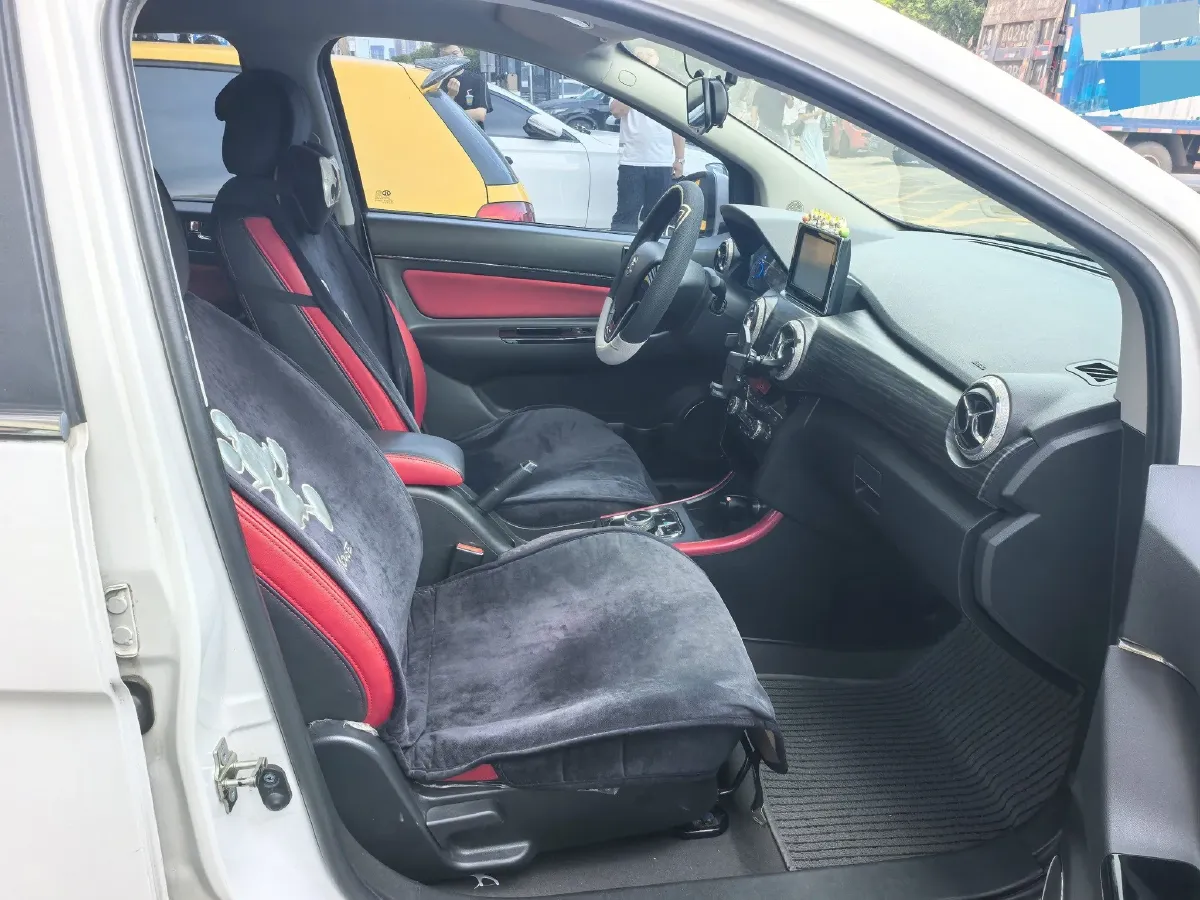 2018 Soueast DX3 BEV 40.4KWH,autocango,china used car exporter,china ev exporter,chinese used car exporter,chinese used ev exporter