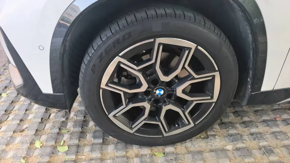 2025 BMW X1 2.0T 204HP L4 7DCT,autocango,china used car exporter,china ev exporter,chinese used car exporter,chinese used ev exporter