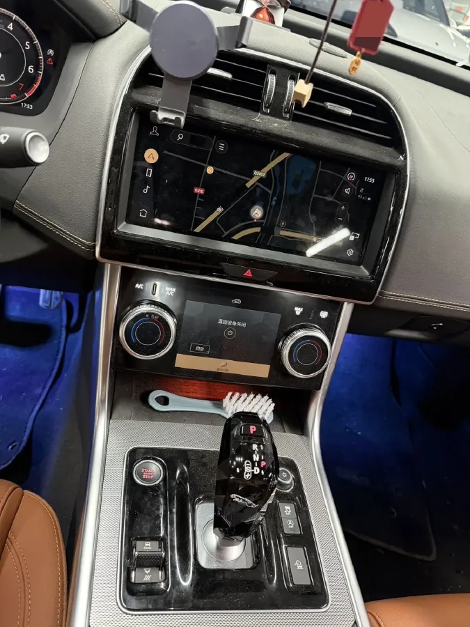 2024 Jaguar XEL 2.0T 250HP L4 8AT,autocango,china used car exporter,china ev exporter,chinese used car exporter,chinese used ev exporter