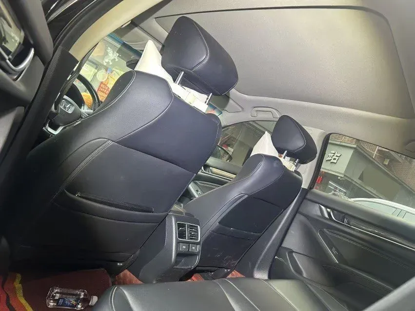 2022 Honda Accord 1.5T 194HP L4 CVT,autocango,china used car exporter,china ev exporter,chinese used car exporter,chinese used ev exporter