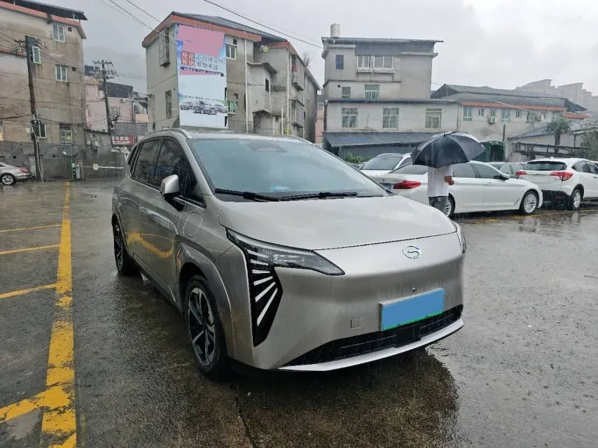 2023 MAXUS Interstellar 2.0T 143HP L4 6AT,autocango,china used car exporter,china ev exporter,chinese used car exporter,chinese used ev exporter