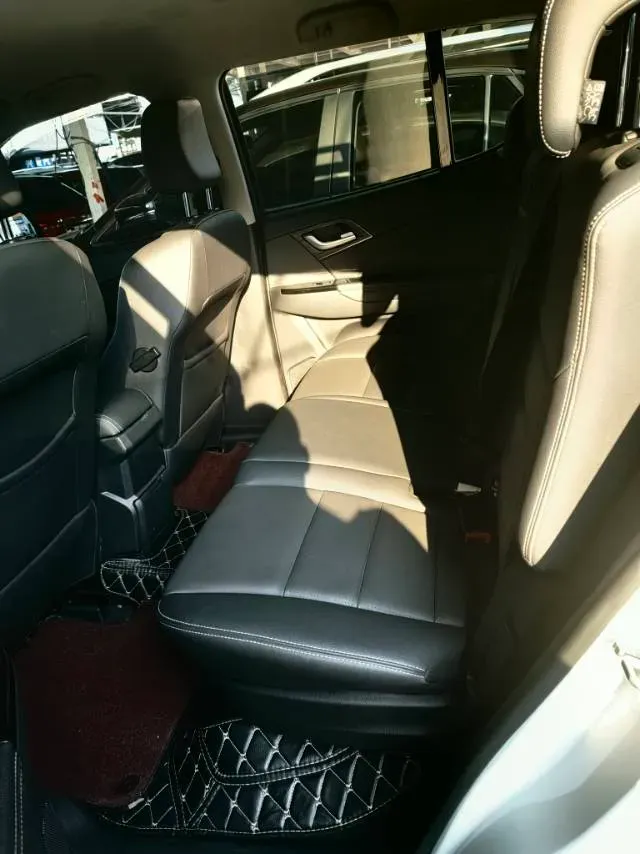 2018 Isuzu Mu-X 1.9T 163HP L4 6AT,autocango,china used car exporter,china ev exporter,chinese used car exporter,chinese used ev exporter