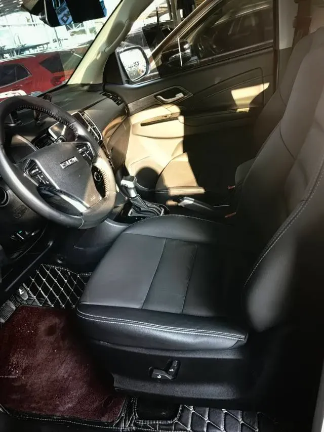 2018 Isuzu Mu-X 1.9T 163HP L4 6AT,autocango,china used car exporter,china ev exporter,chinese used car exporter,chinese used ev exporter