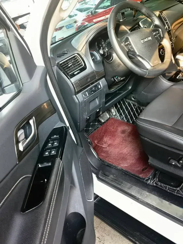 2018 Isuzu Mu-X 1.9T 163HP L4 6AT,autocango,china used car exporter,china ev exporter,chinese used car exporter,chinese used ev exporter