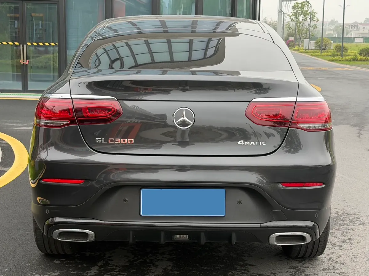 2020 Mercedes-Benz GLC Coupe 2.0T 197HP L4 9AT,autocango,china used car exporter,china ev exporter,chinese used car exporter,chinese used ev exporter