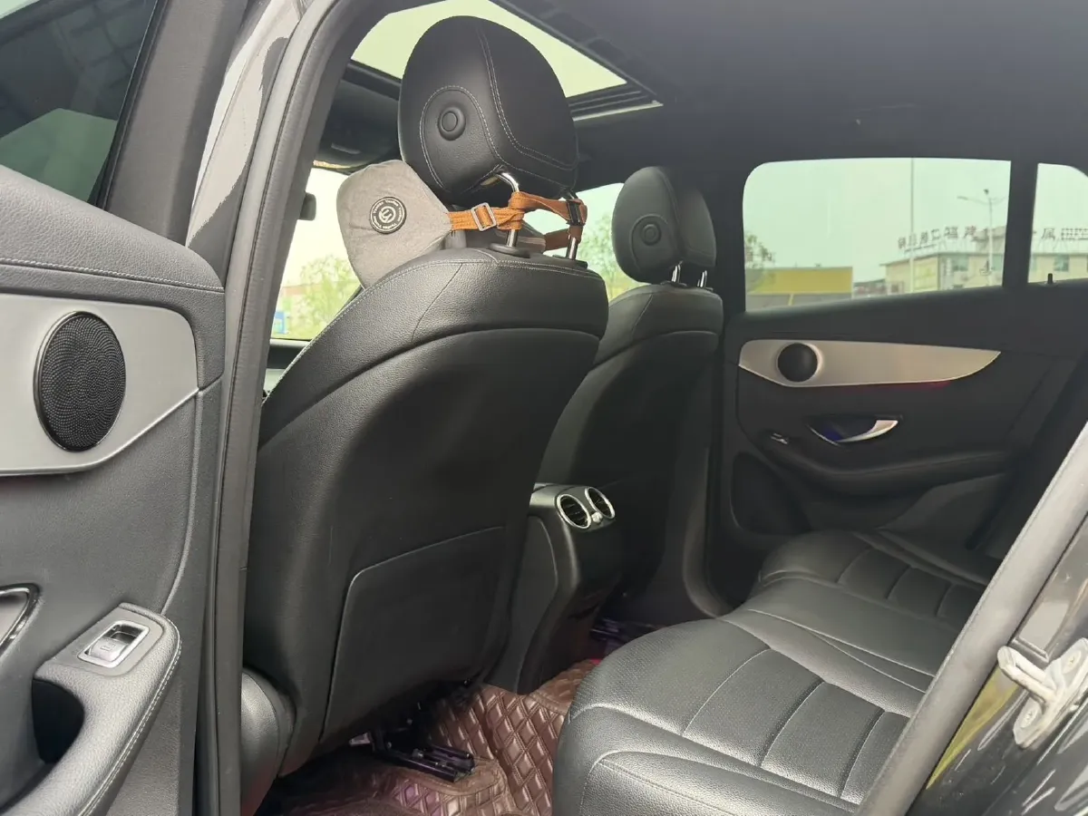 2020 Mercedes-Benz GLC Coupe 2.0T 197HP L4 9AT,autocango,china used car exporter,china ev exporter,chinese used car exporter,chinese used ev exporter