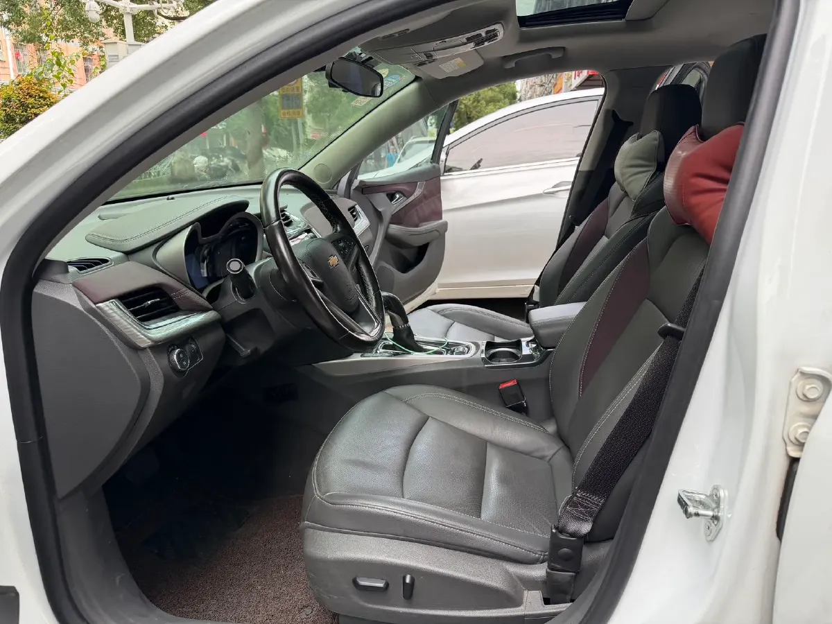 2018 Chevrolet Malibu 1.5T 170HP L4 6AT,autocango,china used car exporter,china ev exporter,chinese used car exporter,chinese used ev exporter