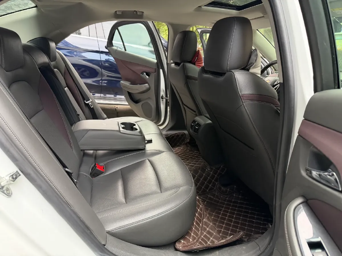2018 Chevrolet Malibu 1.5T 170HP L4 6AT,autocango,china used car exporter,china ev exporter,chinese used car exporter,chinese used ev exporter