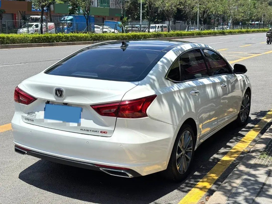 2020 ChangAn Raeton CC 1.5T 156HP L4 6AT,autocango,china used car exporter,china ev exporter,chinese used car exporter,chinese used ev exporter